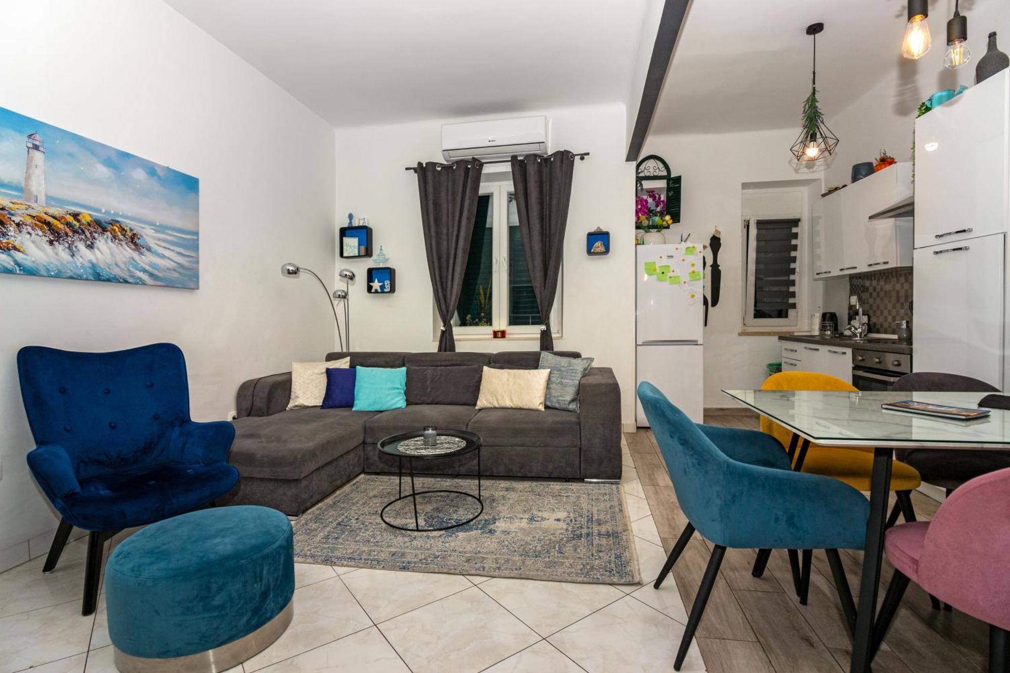 Spacious Apartment Center Split Exteriör bild